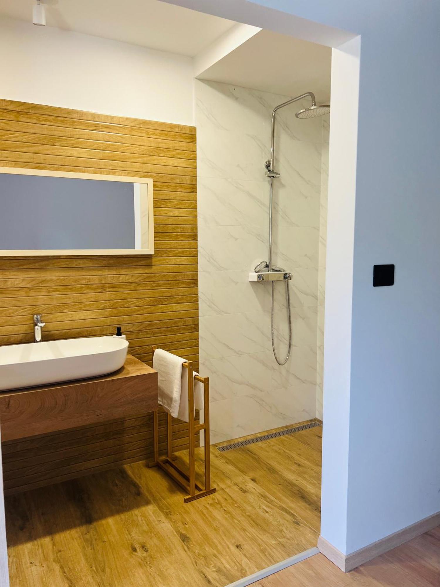 Vila Prisunca Jacuzzi & Swimming Pool Pazin Extérieur photo